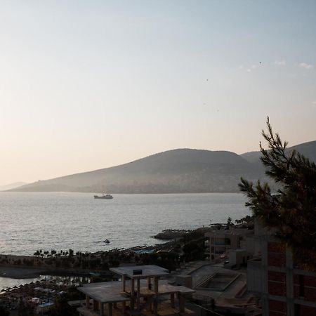 Grand Blue Aparthotel Saranda Kültér fotó
