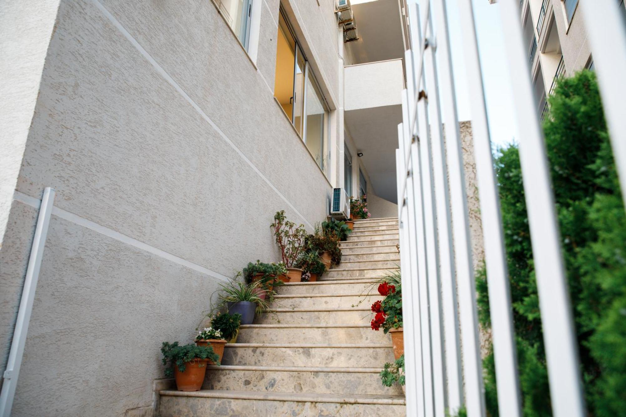 Grand Blue Aparthotel Saranda Kültér fotó